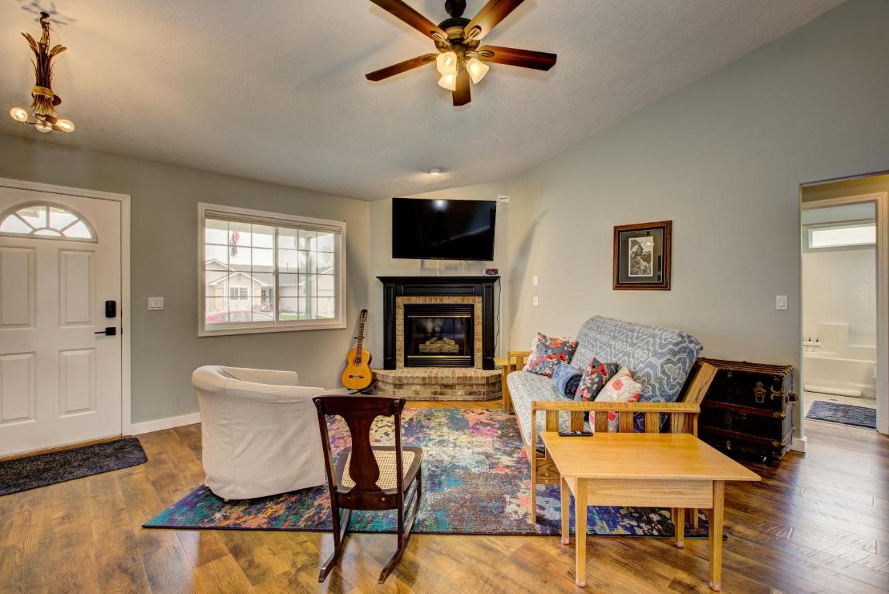 Hello Dolly! 3 Beds, 2 Bath, 2 Tv'S, Fireplace, Quiet Neighborhood In Star, Id Minutes From Walking Trails And River Views Eagle Kültér fotó